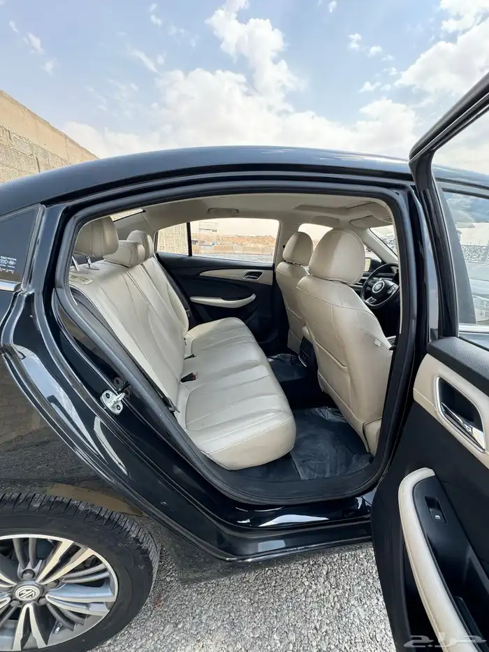 MG5 2022 للبيع 7