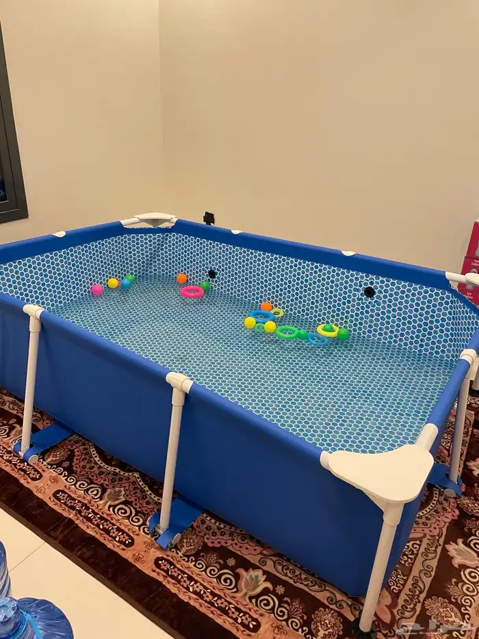 مسبح للبيع 0