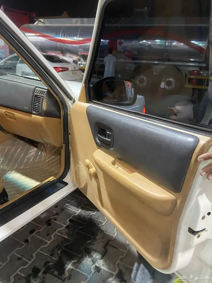 جيب شروكي 1997 36