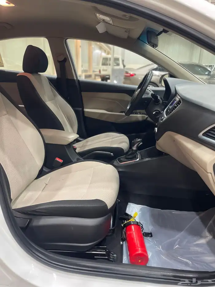 هيونداي اكسنت موديل2023 8