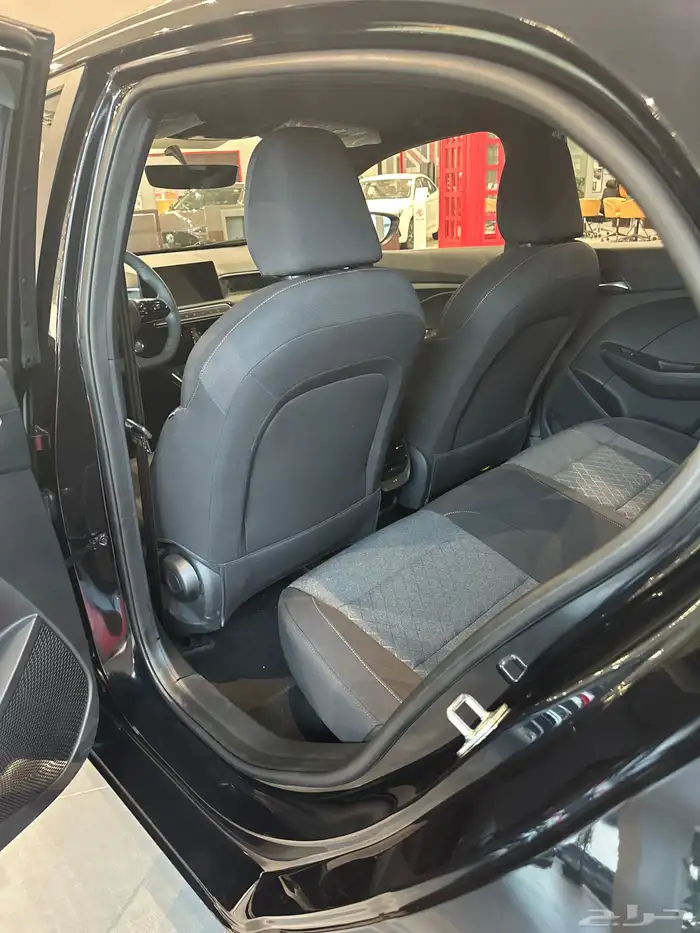 للبيع بسعر مميز 3