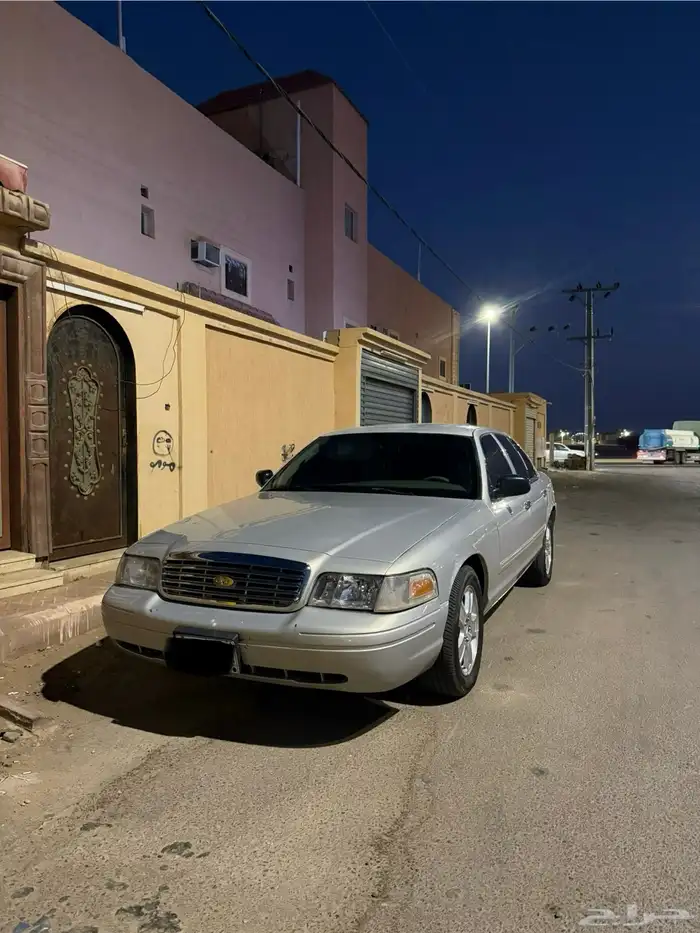 فورد كراون فكتوريا مدني سعودي 23