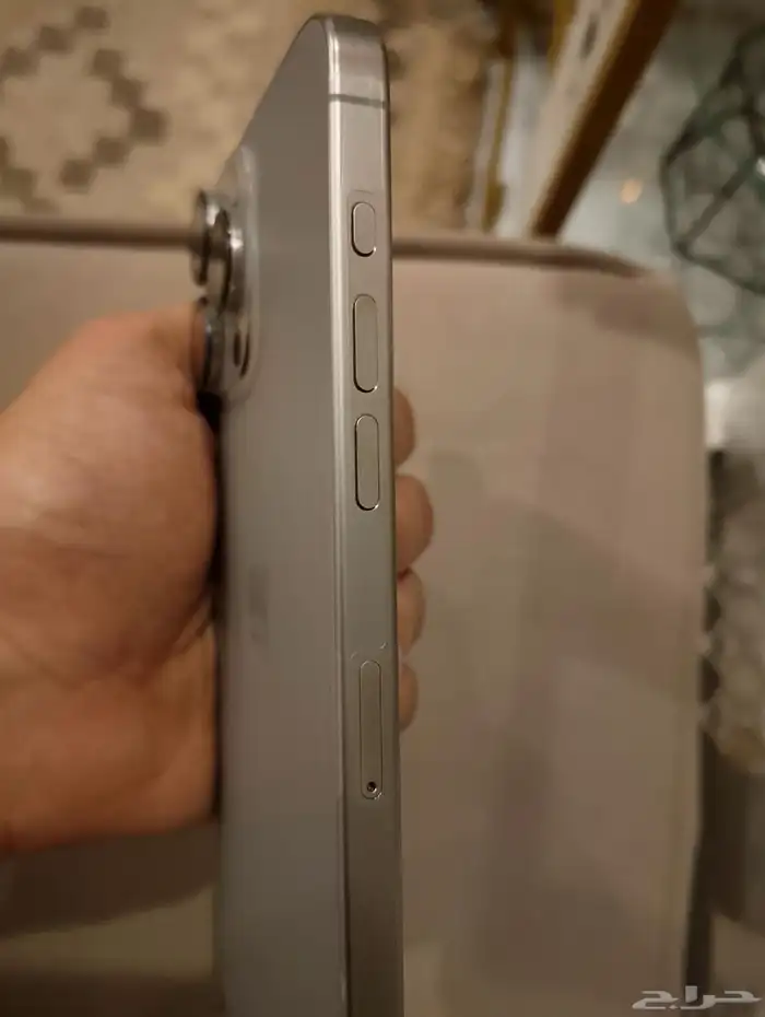 آيفون 15 برو ماكس 256 نظيف جدا 3