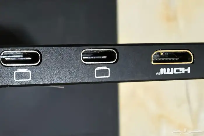 شاشة متنقلة 4k 4