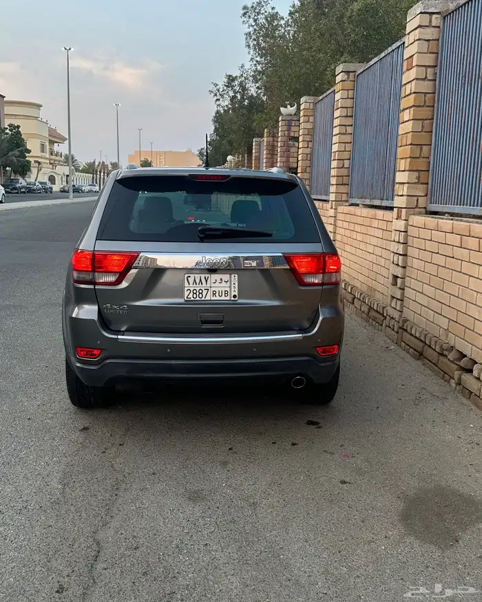 جيب جراند شيروكي 2013 3