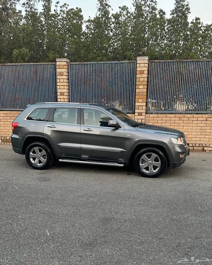 جيب جراند شيروكي 2013 4