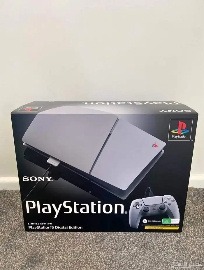 بلايستيشن 5 نسخة 30 عام إصدار محدود مستخدم شبه الجديد 1