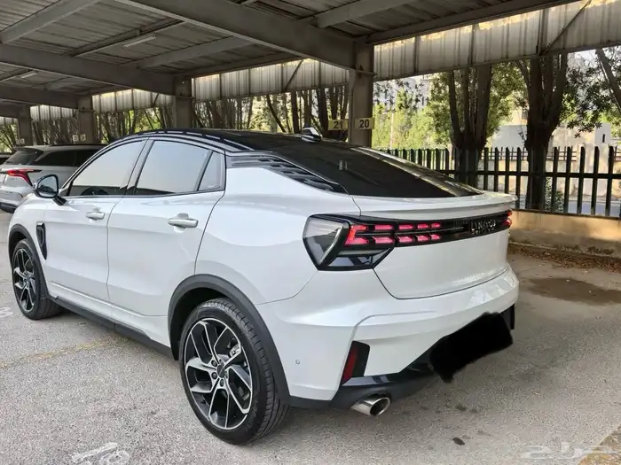 لينك اند كو 1