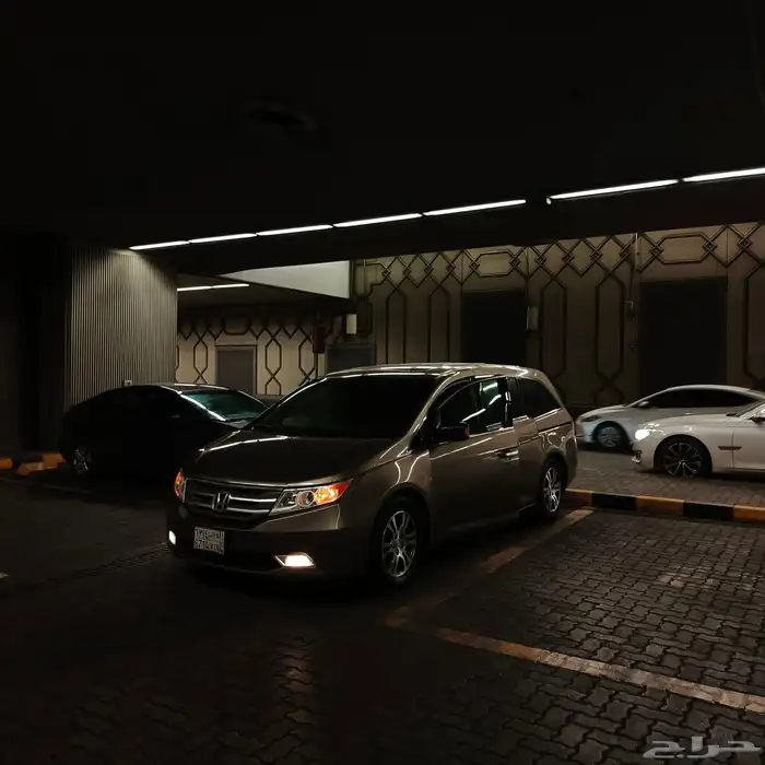 هوندا اوديسي الموديل 2012 2