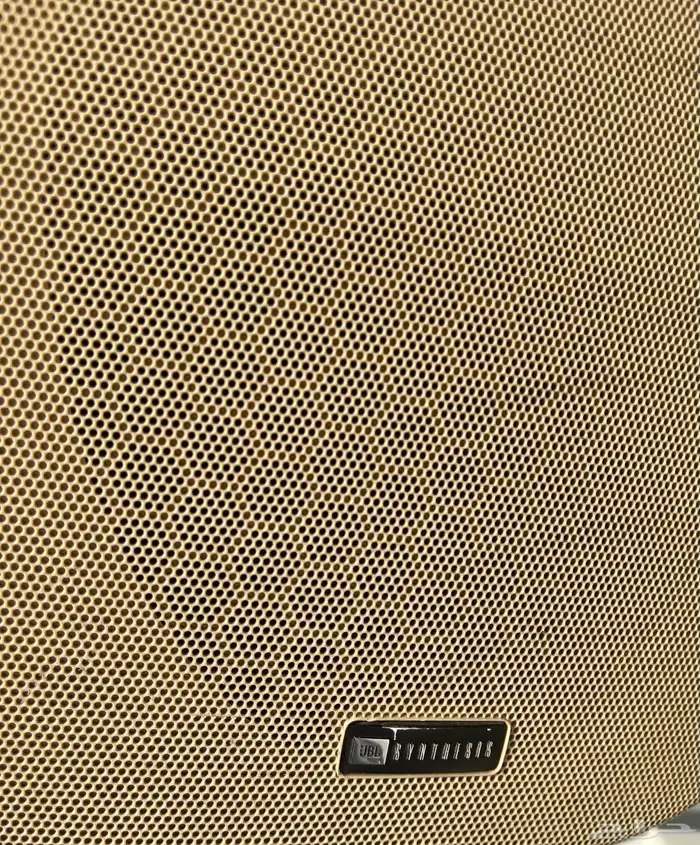 لاندكروزر (5.7)vxs فل كامل رادار ابيض داخلية بيج 2016 15