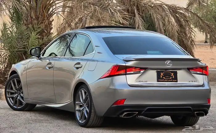 لكزس IS350 2020 اف سبورت 7