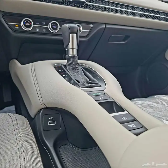 هوندا ZR-V استاندر 2025 السعر 98 شامل الضريبه 23