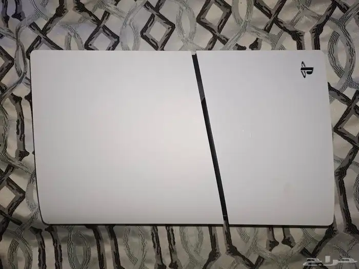 سوني5 سليم بمدخل اشرطه بجميع الاسلاك وقيور اليد مغناطيسية 2