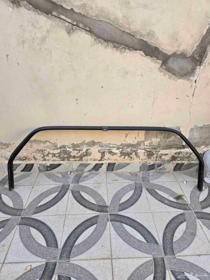 عقرب هايلوكس غمارتين مع طبق وشراع 0