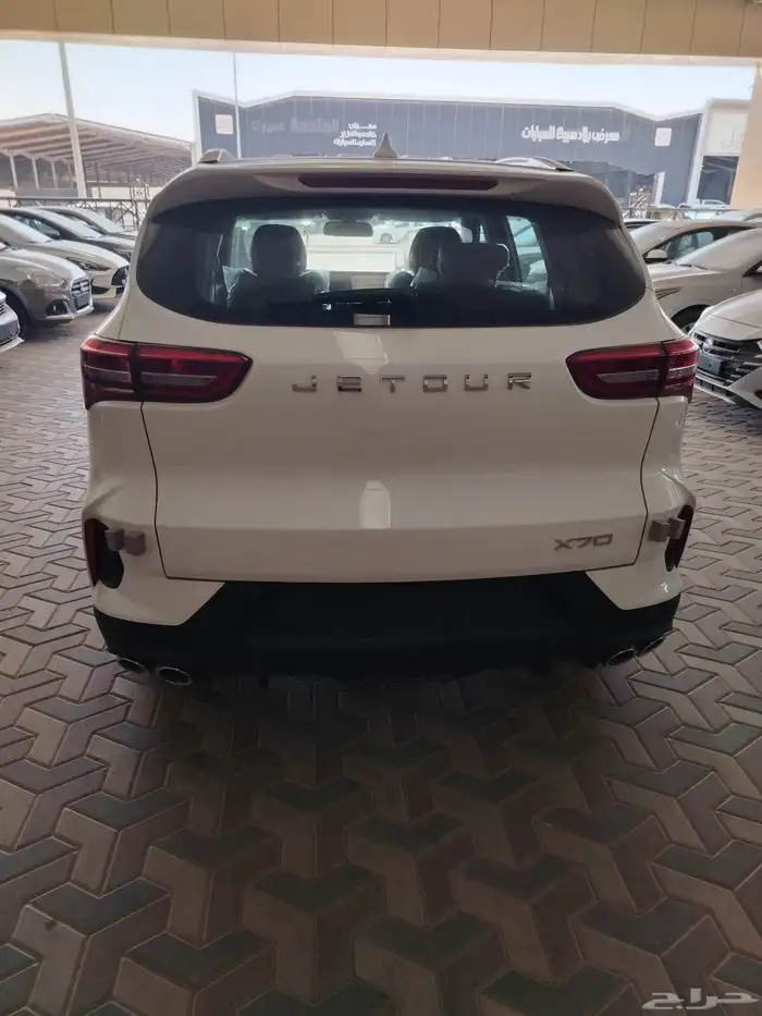 جيتور X70 لاكجري 2025 3