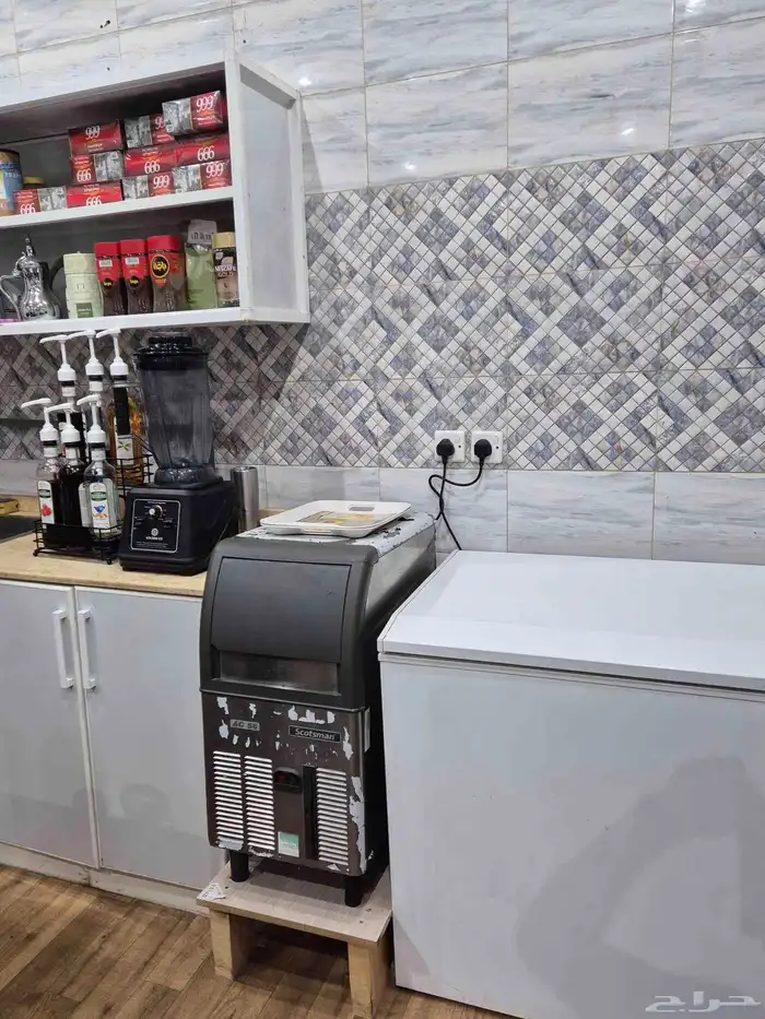 كافي للتقبيل او البيع 7