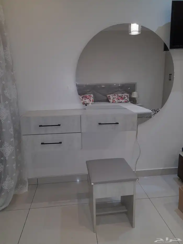 بيع غرفة نوم من غير المرتبه استعمال نظيف 7