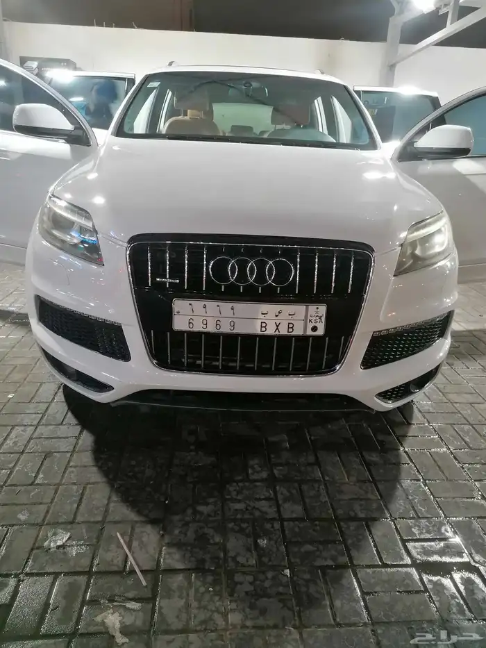 للبيع أودي Q7 موديل 2011 S-Line 8