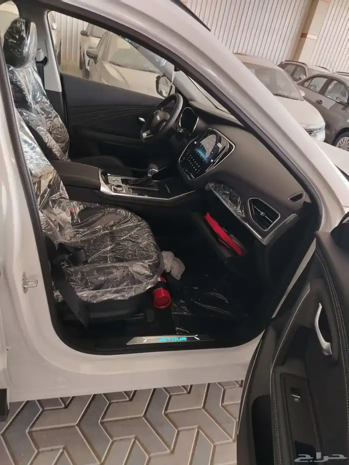 جيتور X70 لاكجري 2025 5