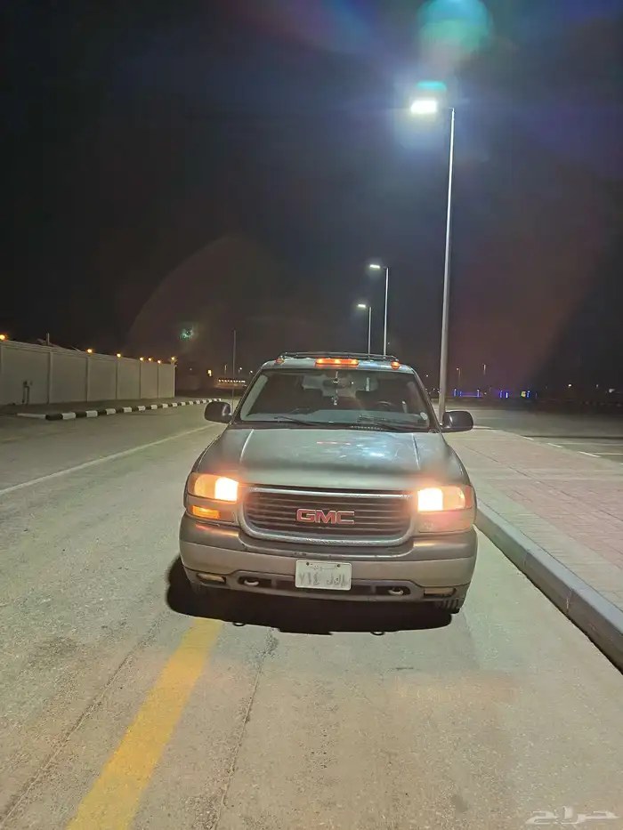 سوبربان 2000 مستعملة للبيع قير أوتوماتيك بنزين ممشى   3 18