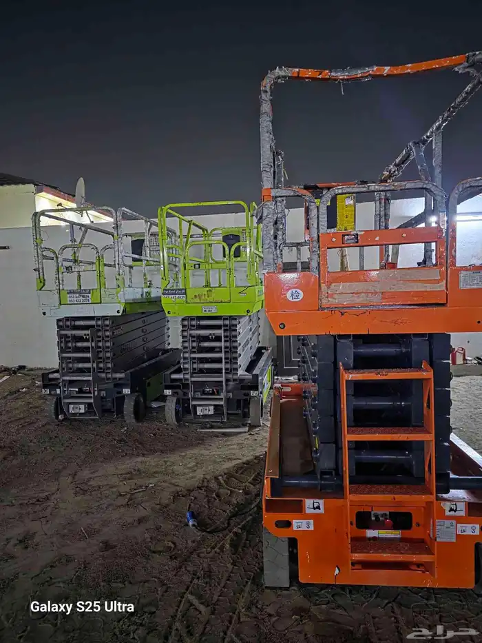 سيزرلفت للايجار موديل 2026 متوفر كل المقاسات رافعه للايجار 1