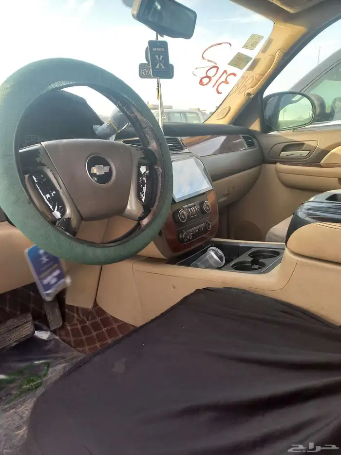 لبيع قطع غيار تاهو 2011 4