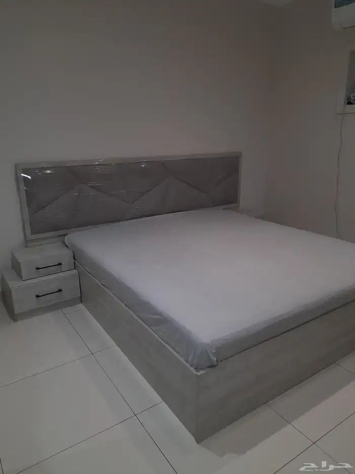 بيع غرفة نوم من غير المرتبه استعمال نظيف 1