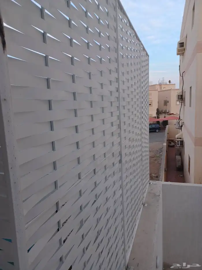 سواتر خشبيه  سواتر فلل  سواتر ابجور  برجولات  سندوتش بل 0