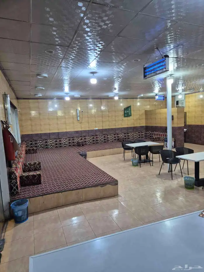 مطعم للتقبيل او للبيع 2