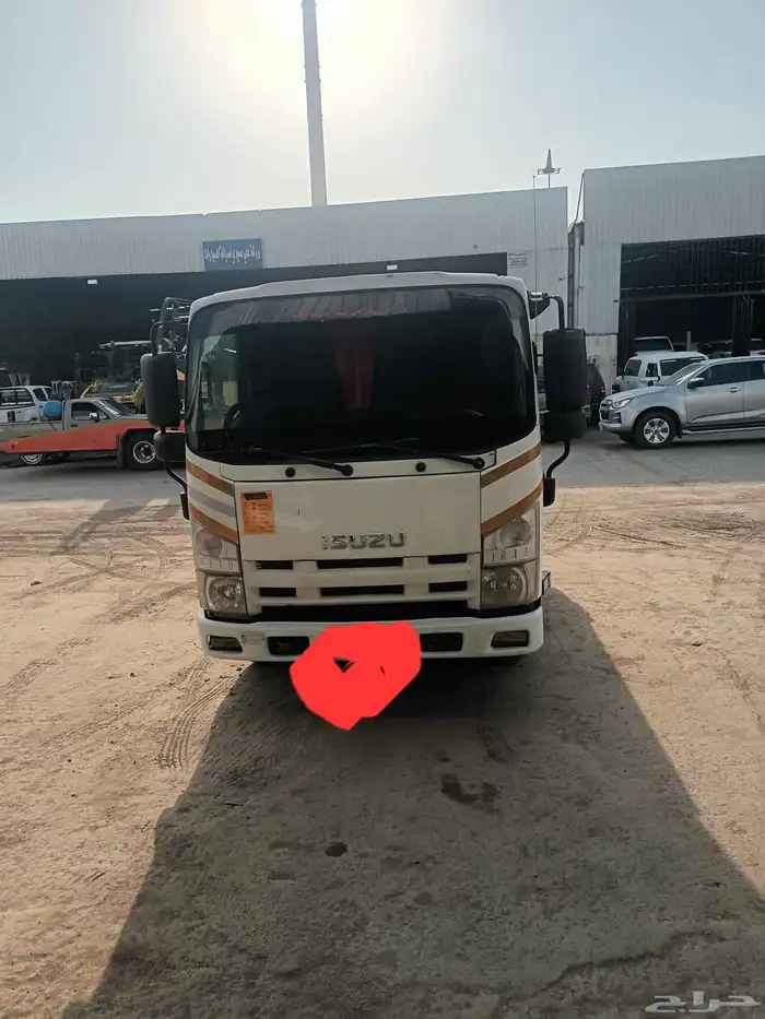 ايسوزو موديل2011 مف وص ومجدد نقل خاص ممشي 297 الف م ينه  ير 1