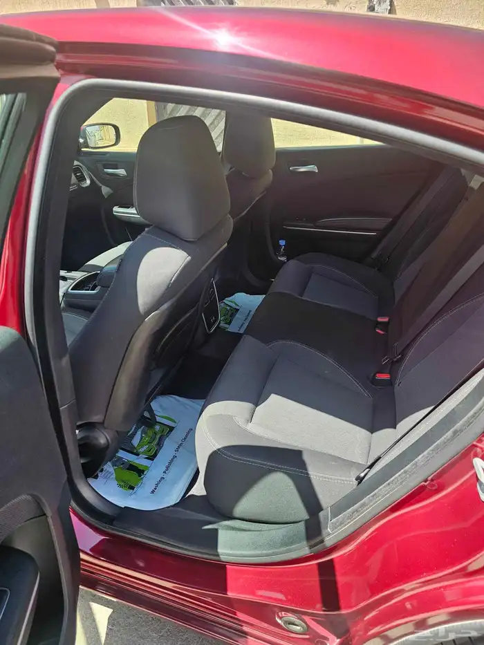 2018 Dodge Charger with Low Mileage 6