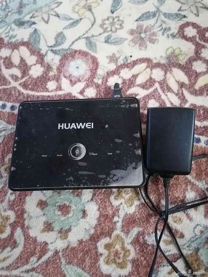 شاشة جيب لاندكروزر 2010راوتر وكرسي مساج الموقع محافظة رفحاء 0