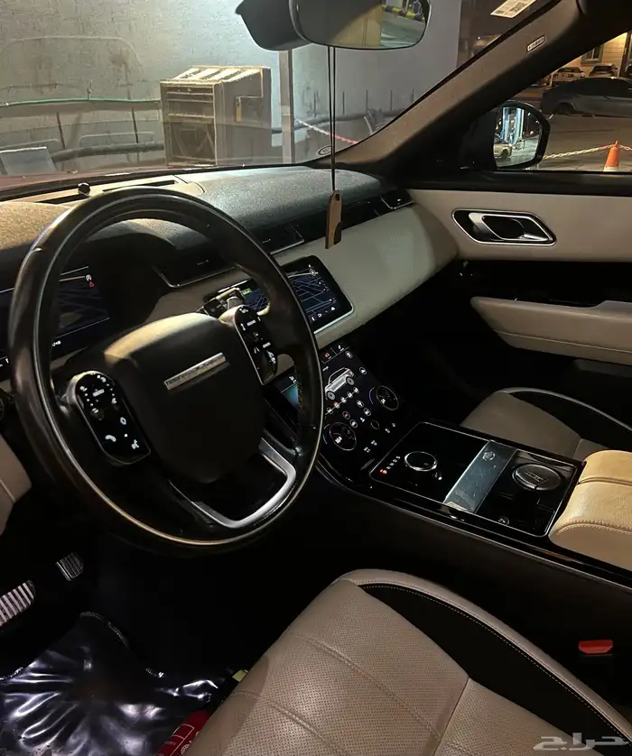 رنج روفر فيلار 2019 فل كامل بلاك اديشن P300 5