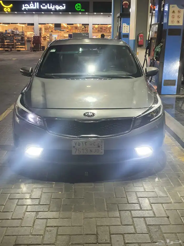 سيراتو 2017 نظيفة عداد 250 الف ارجو قرات الإعلان تمام .. 5