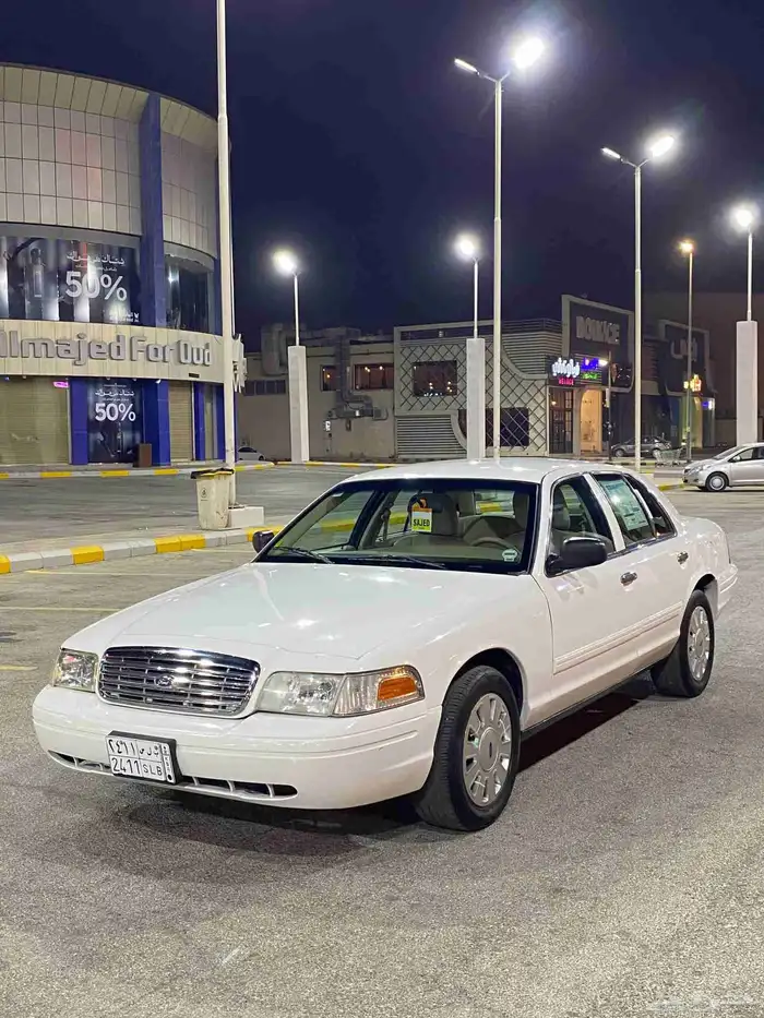 فورد فكتوريا بوليسي نظيف جدا 2011 1