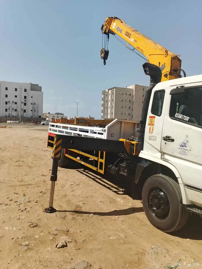boom truck jizan abu arish 4