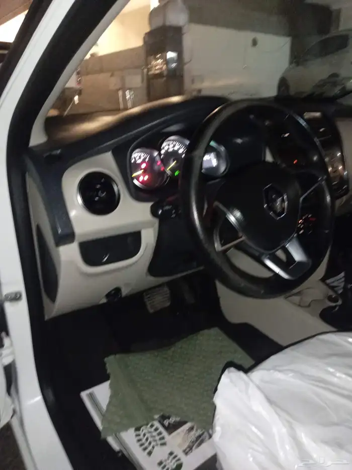 رينو سينبول 2019 السيارة مفحوصه ومجدده المكينه الجربوكس شد 3