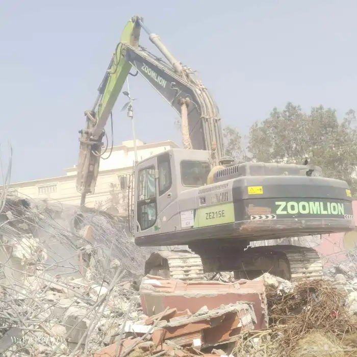 سواق بوكلين واقف وين العمل 0