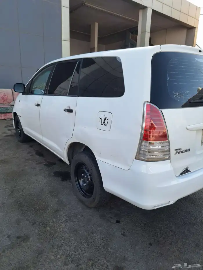 TOYOTA INNOVA-2008 6