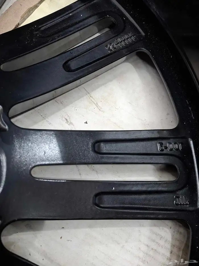 جنوط رنج روفر اوتوبيوجرافي بلاك ادشن مقاس 23 موديل 2025 اصلي 8