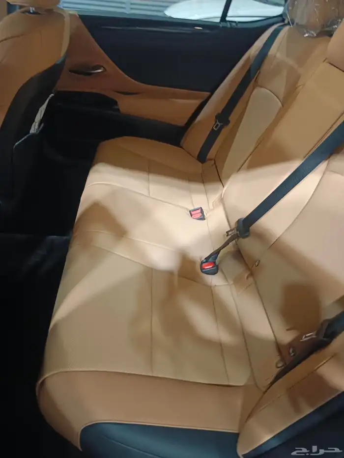 لكزس ES350 موديل 2025 8