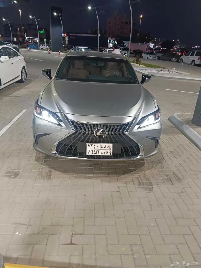 لكزس ES350 موديل 2025 0