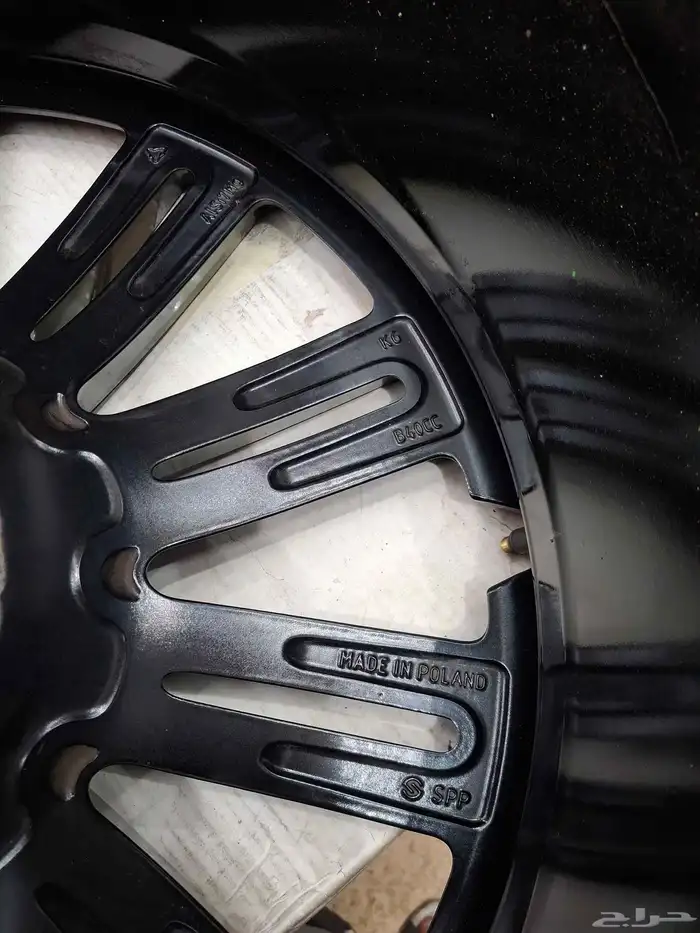 جنوط رنج روفر اوتوبيوجرافي بلاك ادشن مقاس 23 موديل 2025 اصلي 5