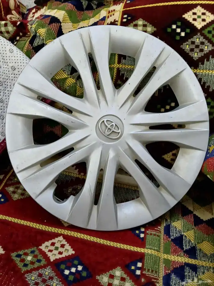 طاسة هايلوكس و انوفا 2015-2013 0