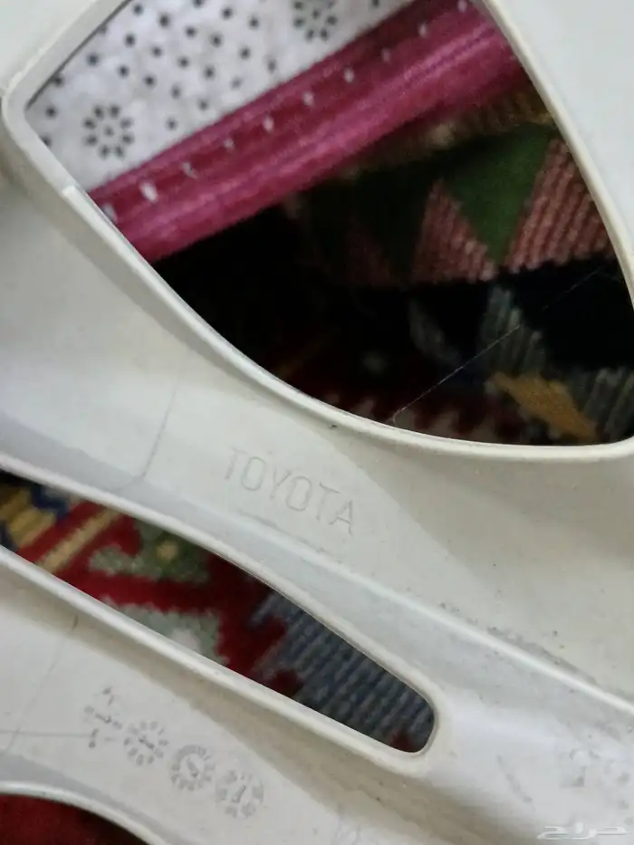 طاسة هايلوكس و انوفا 2015-2013 2