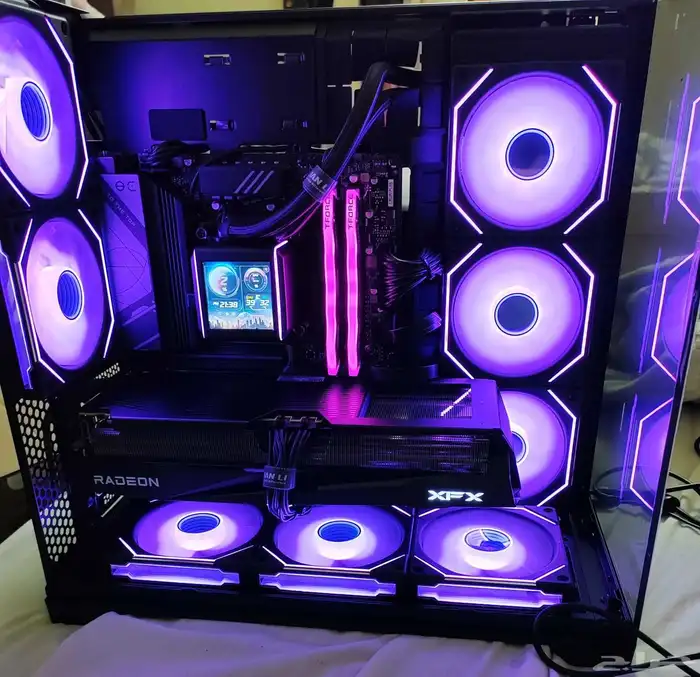 تركيب صيانة تنظيف اجهزة PC بي سي 18