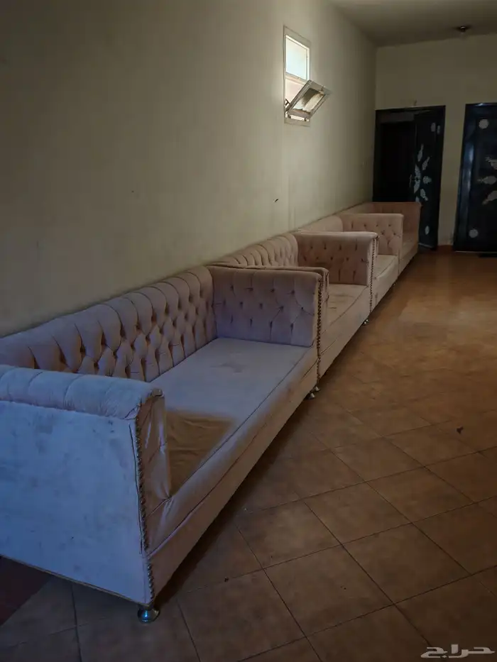 مجلس مستخدم حالة جيدة يحتاج تنظيف - البيع مجانا مجانا 3