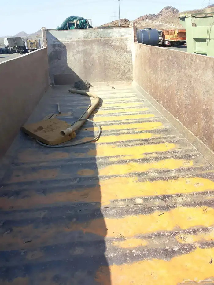 صندوق قلاب برمك للبيع مقاس18 0