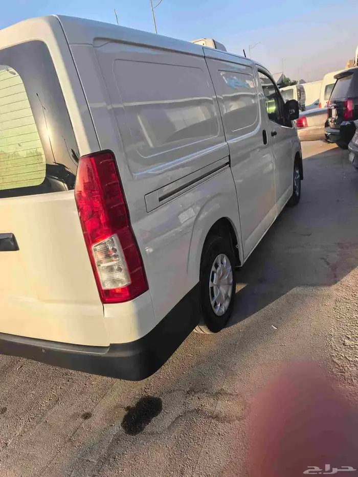 تويتا هايس 2020 ثلاجه 1