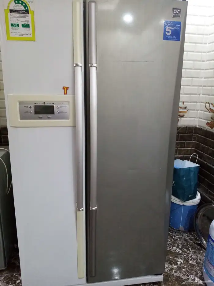 ثلاجة للبيع 19 قدم تبريد وتجميد 0